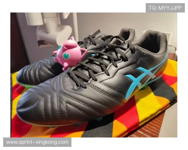 足球鞋市场中有哪些球星签名鞋值得关注和收藏