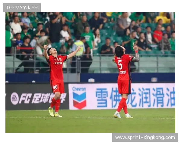 顶级足球球星加盟中超三轮表现分析及影响力探讨